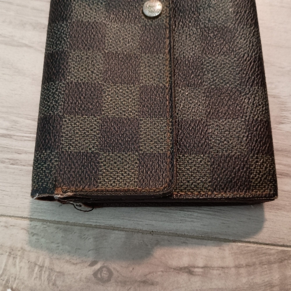 Louis Vuitton Authentic Damier Ebene Canvas Long Wallet - Picture 2 of 14